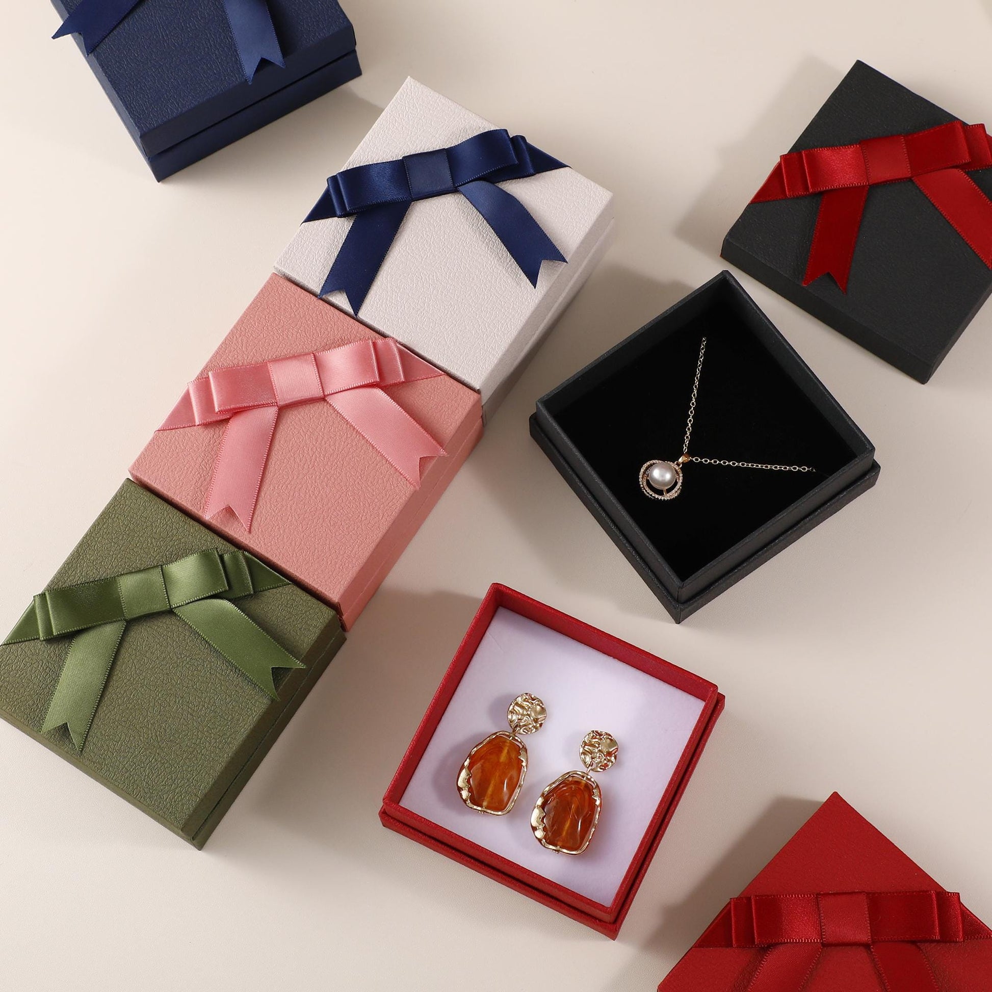 Bow Jewelry Box, Exquisite Ring Earring Necklace Box (9x9x4cm)-2