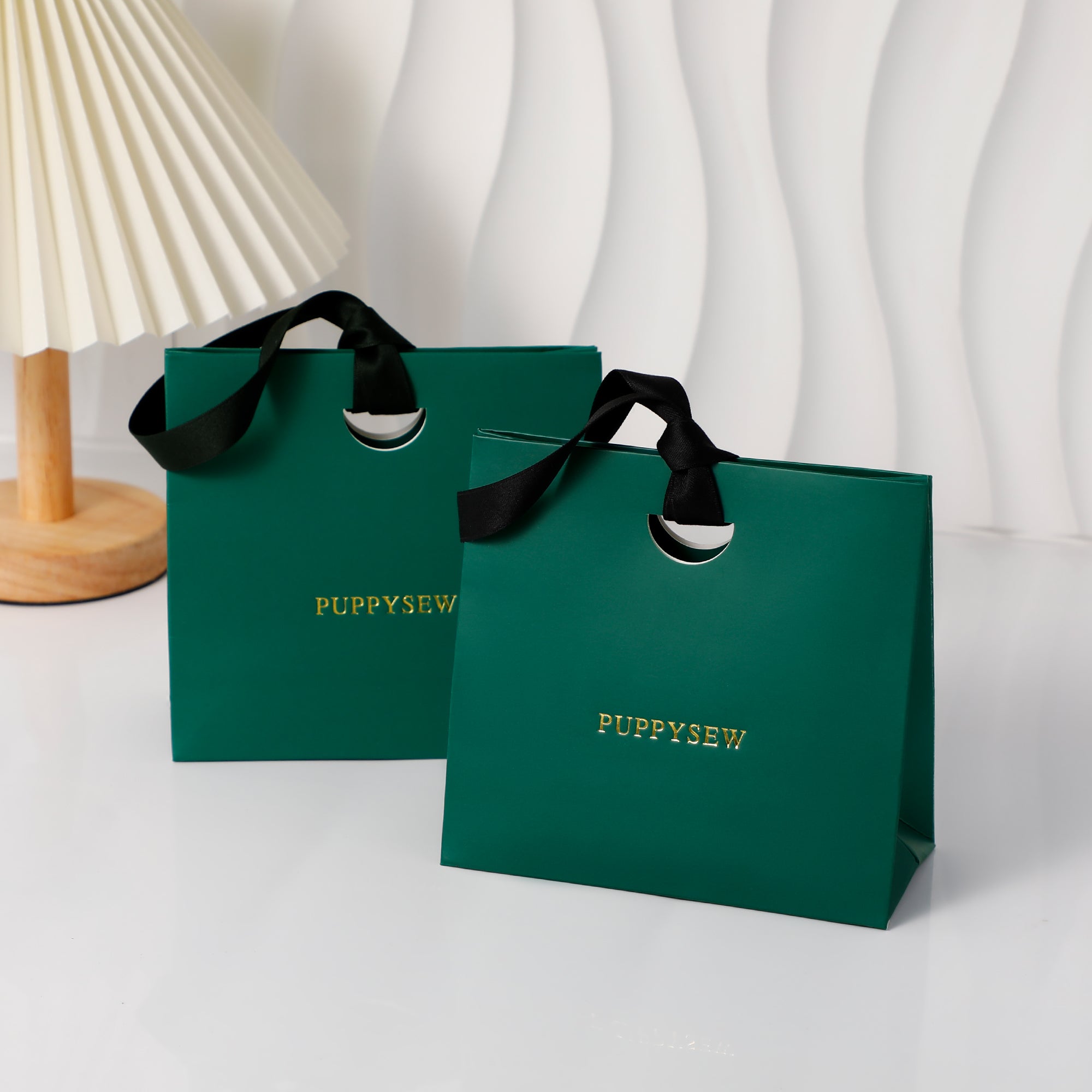 High-end satin ribbon paper bags, logo printing available, ideal for boutique packaging and wedding gifts.-zoom-8