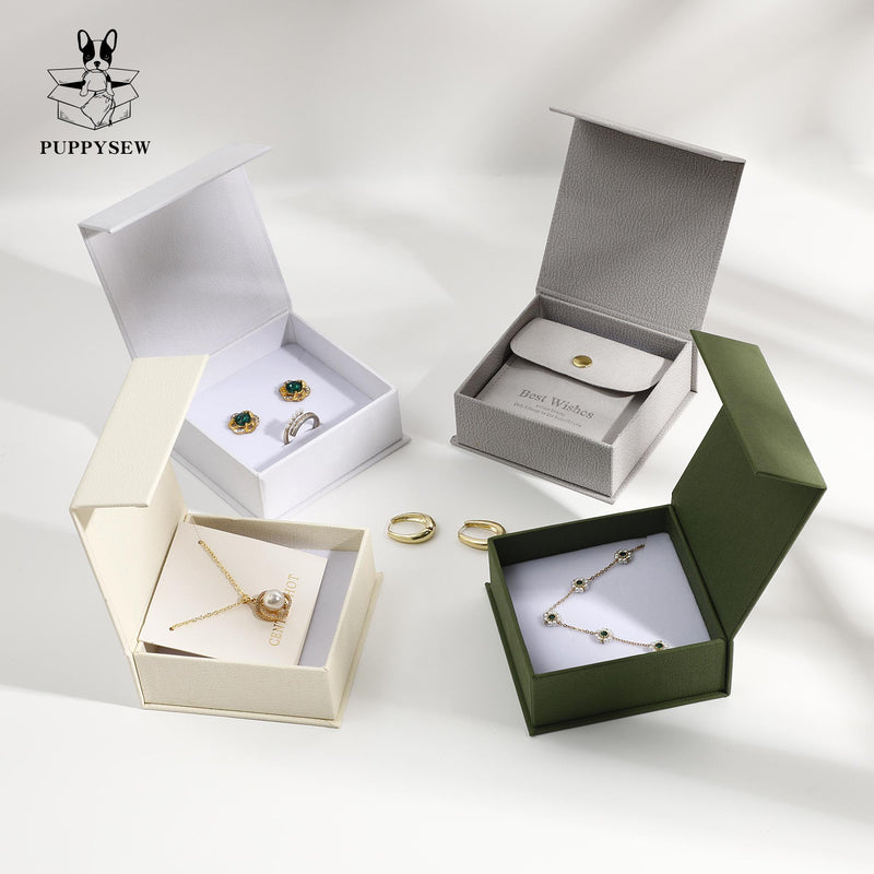 Luxury Magnetic Jewelry Gift Box, Cardboard Ring/Necklace Display (6x6x4cm)-zoom-