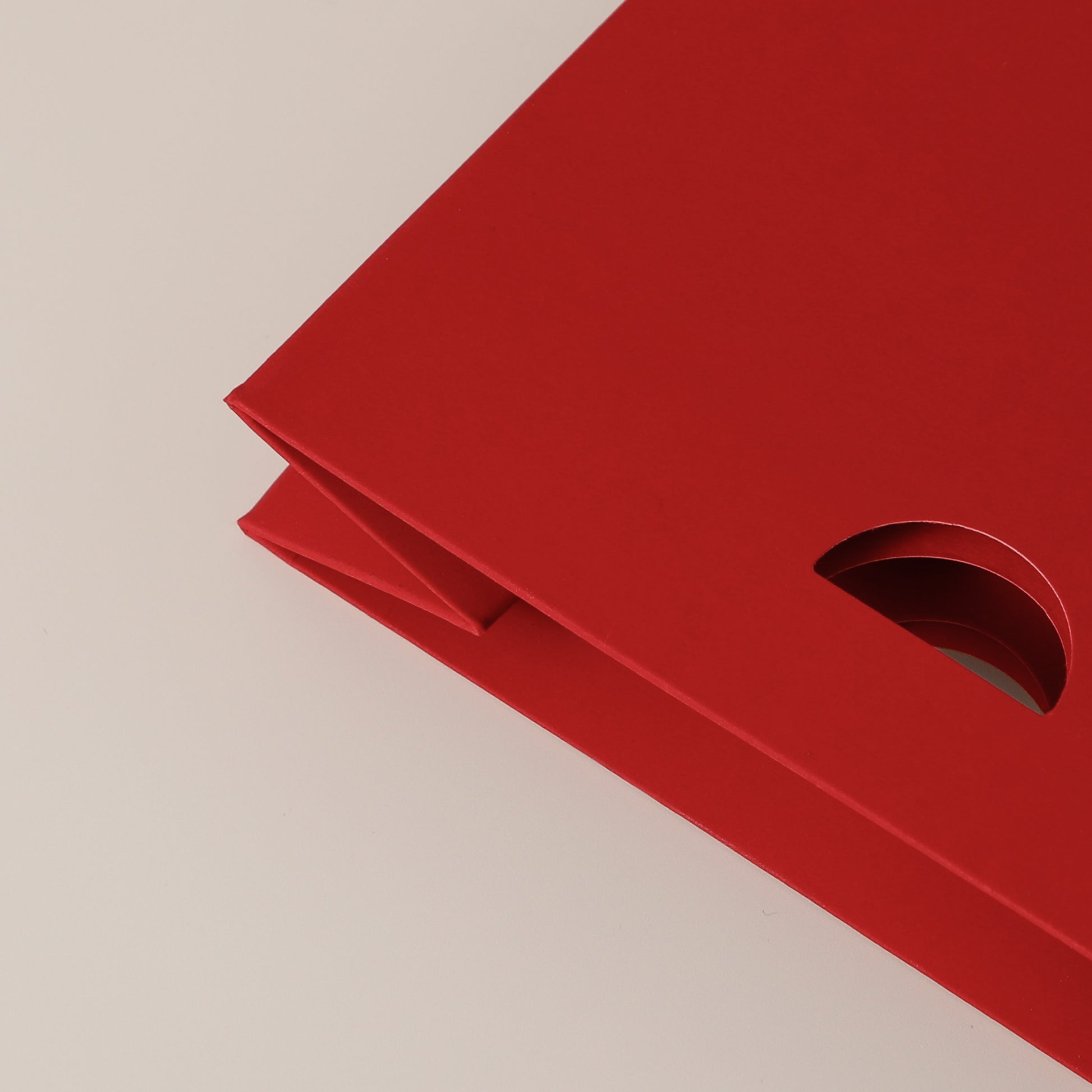 Premium paper gift bags with satin handles, perfect for wedding favors and boutique packaging.-3