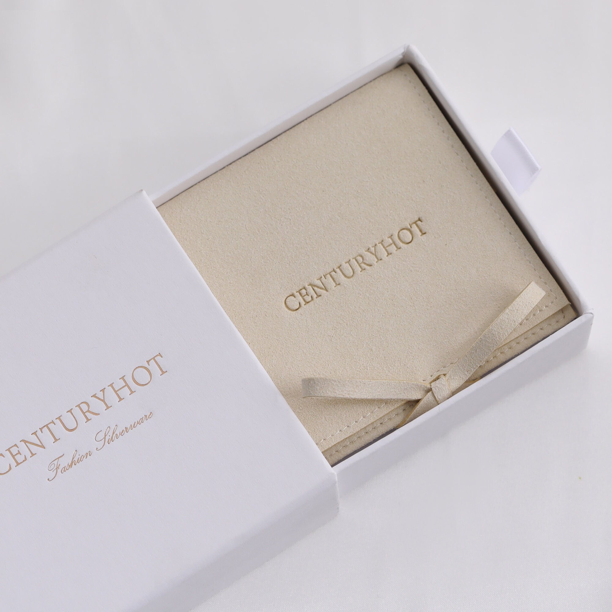 Custom Embossed Microfiber Jewelry Bag, Personalized Logo Packaging-zoom-4