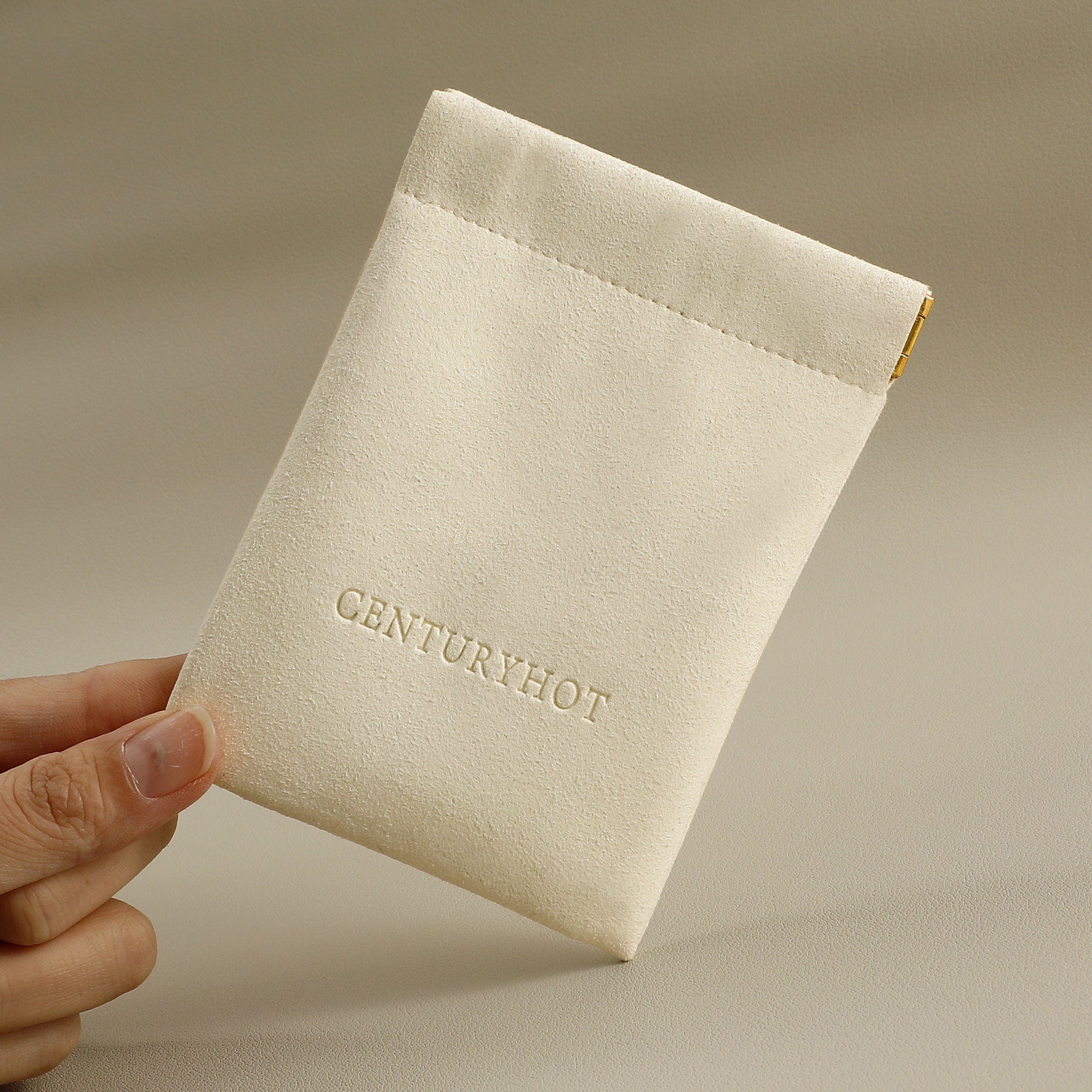 Custom Logo Microfiber Jewelry Bag, 8x8cm Snap Closure, 50pcs