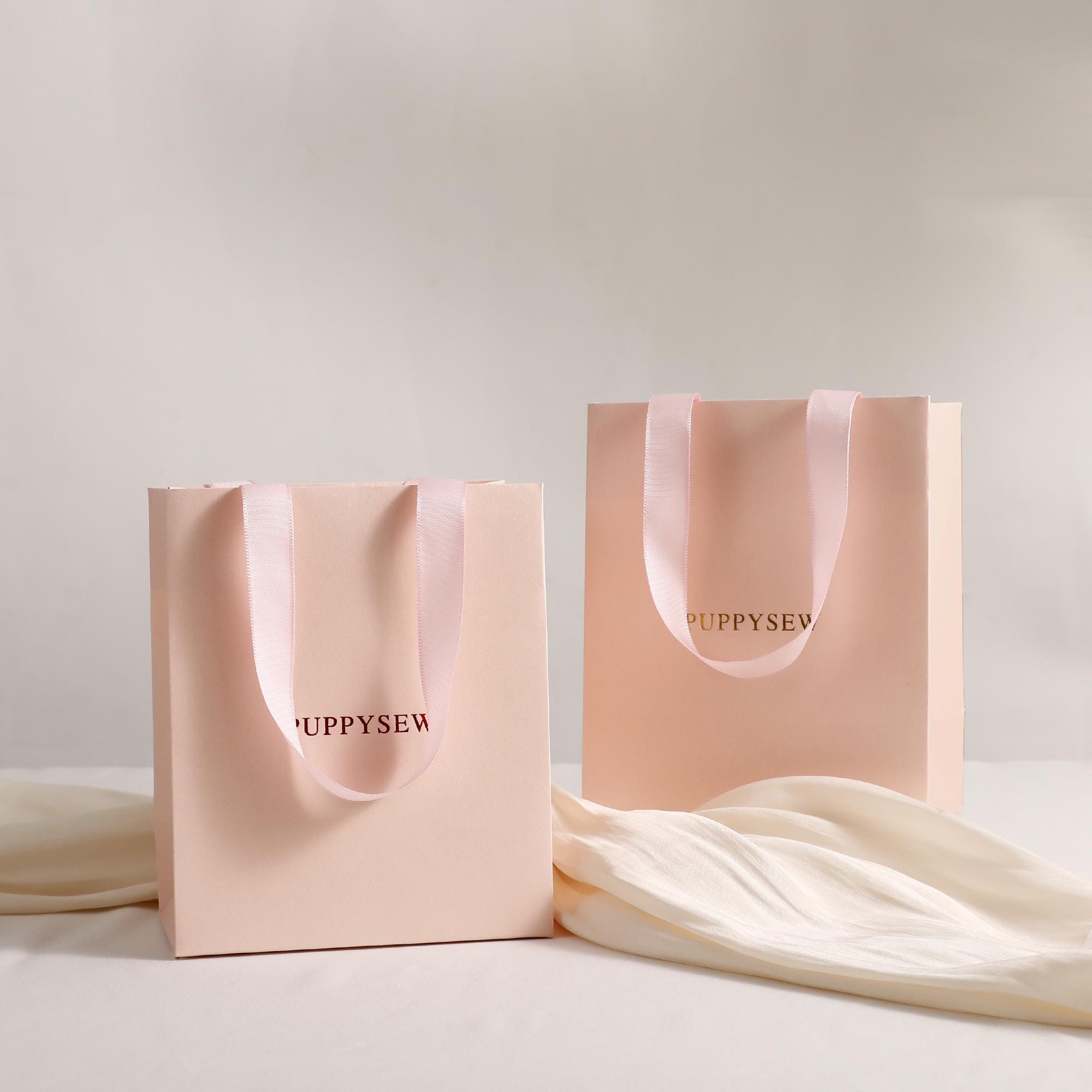 Customizable Pink Paper Gift Bag, Jewelry Packaging, Logo Options