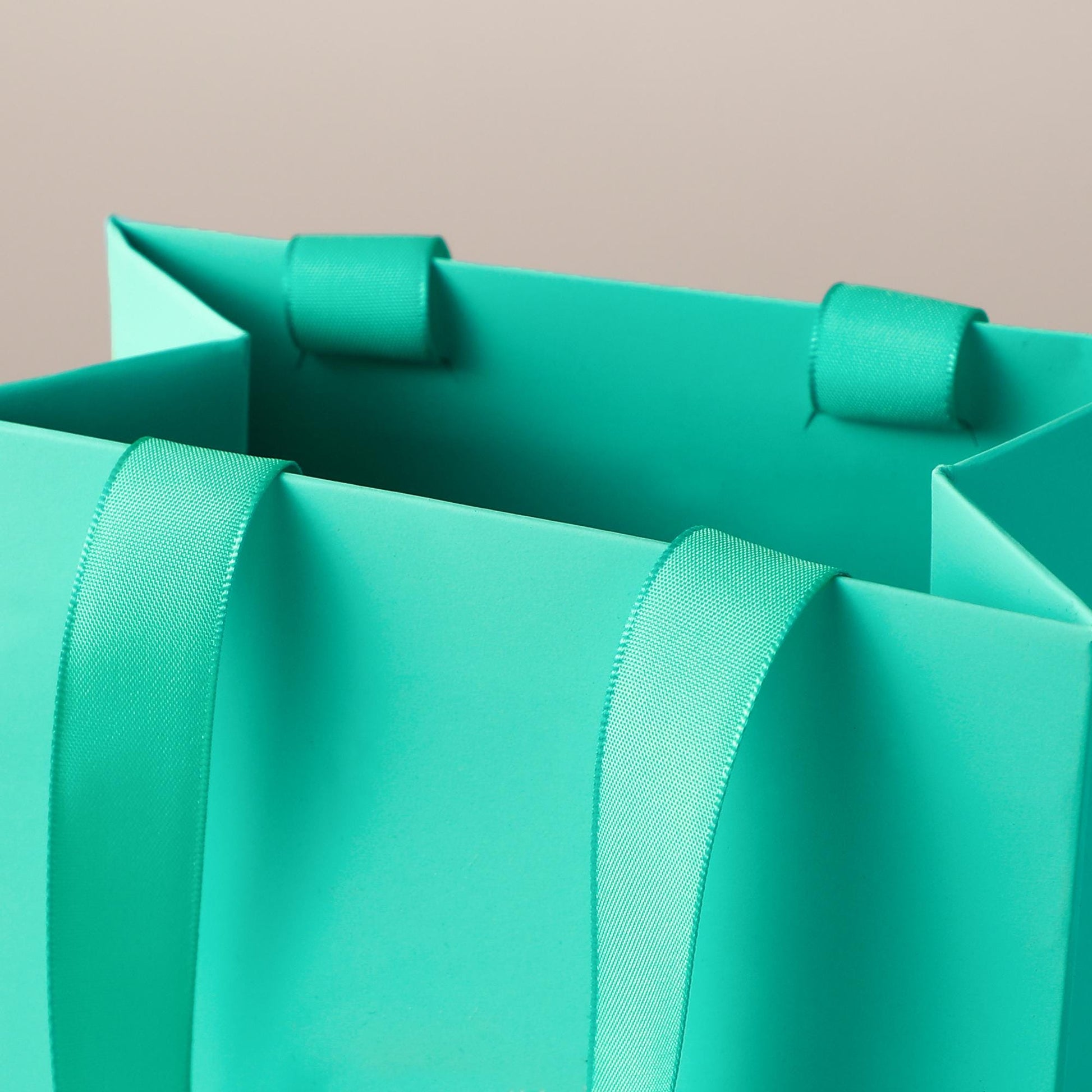 Custom Logo Teal Paper Gift Bags with Satin Handles, Wedding Favors, Boutique Packaging-2