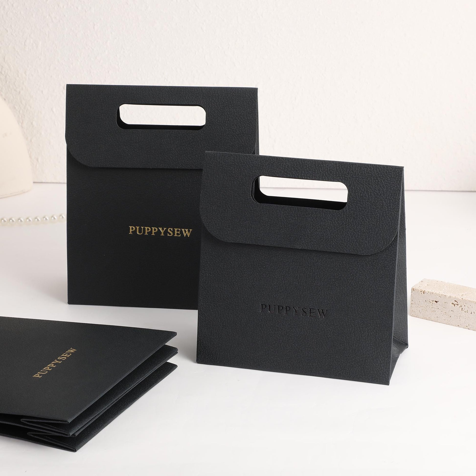 Custom Logo Printed Gift Bag, Elegant Flip-Top Packaging-8