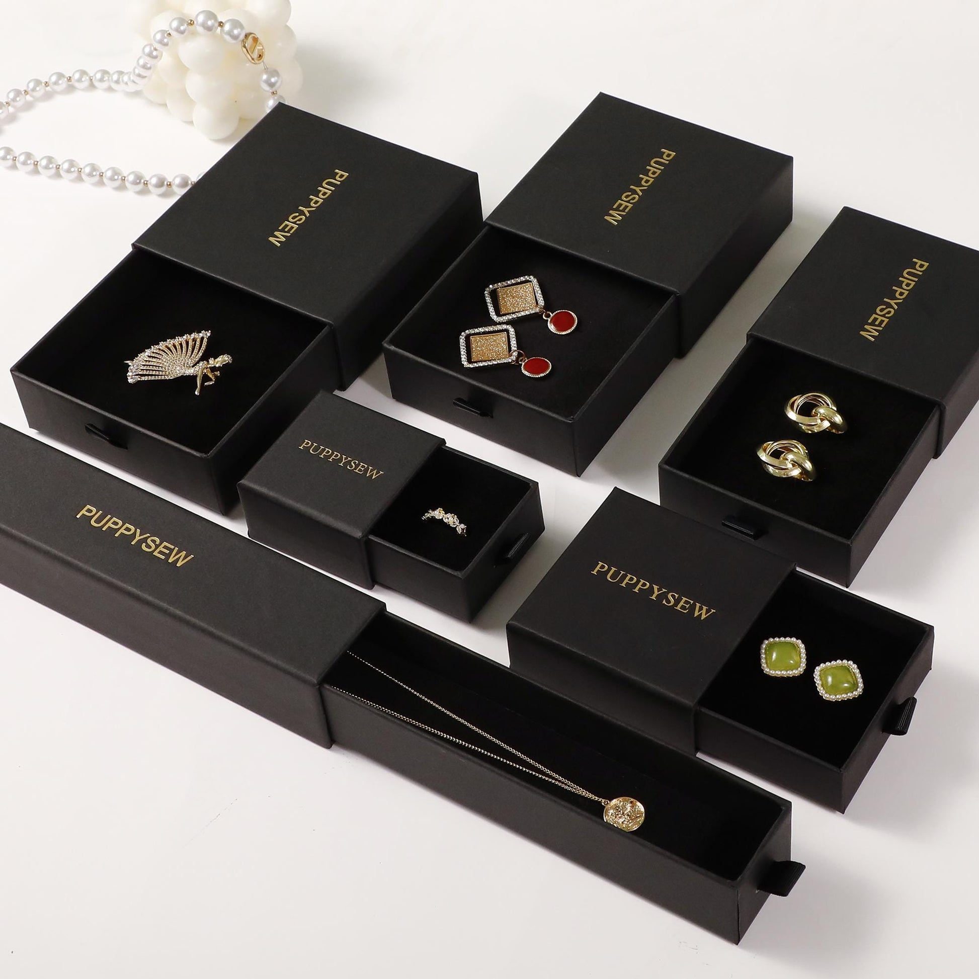 Customizable Velvet Jewelry Box – Personalized Ring, Necklace, Bracelet Gift Box-5