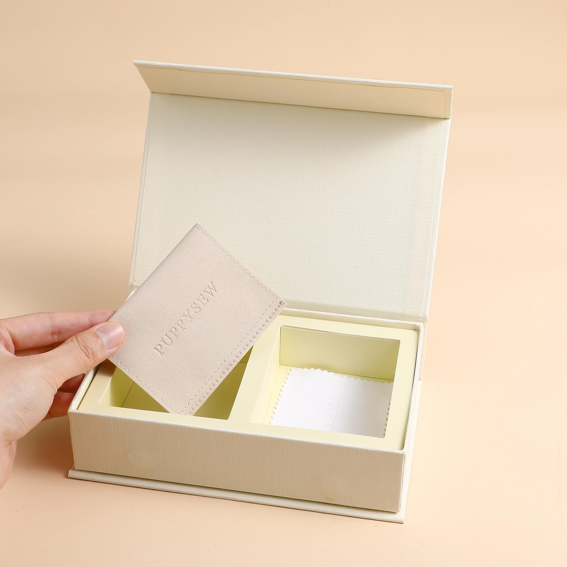 Custom Logo Jewelry Box – Personalized Card Slots, Pouch & Cloth-8