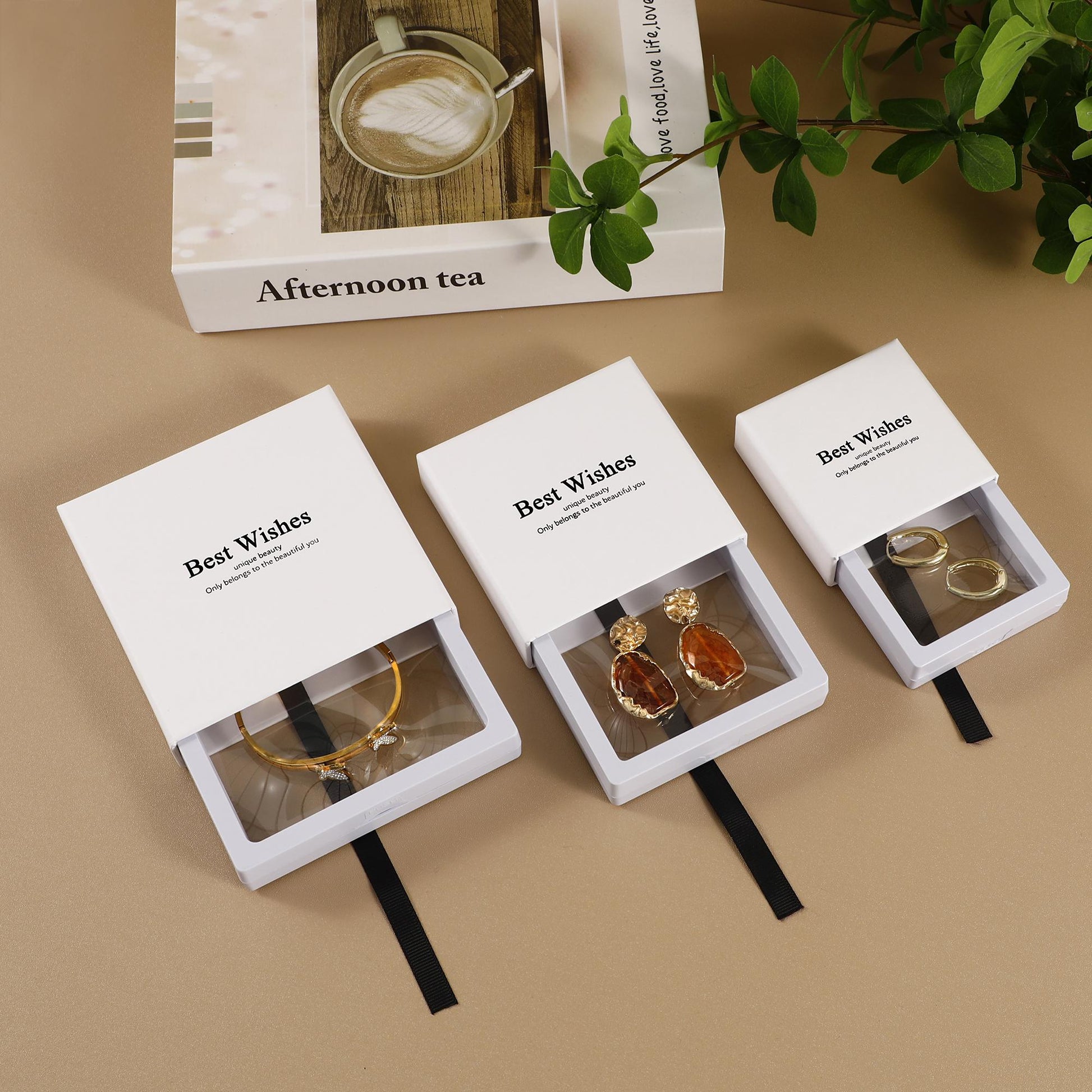 Custom Logo Jewelry Gift Box: Transparent Suspension Display-3