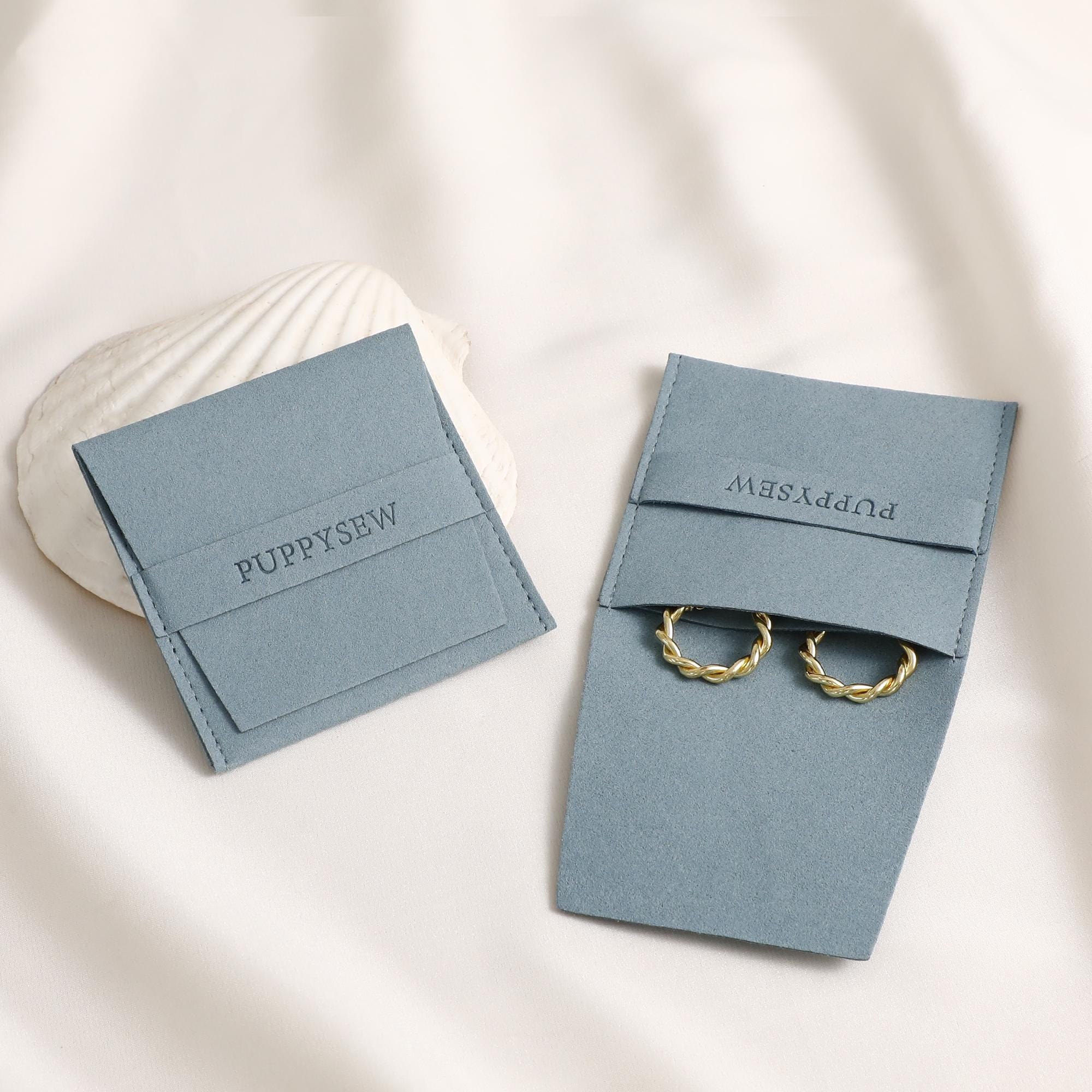 Debossed Logo Microfiber Jewelry Pouch – Custom Velvet Packaging